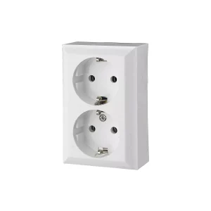 ДВОЕН КОНТАКТ ШУКО 16A БЯЛ ОТКРИТ МОНТАЖ IP20 GAO