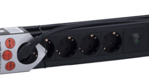 РАЗКЛОНИТЕЛ 6 ГНЕЗДА СЪС ЗАЩИТА ОТ ТОКОВИ УДАРИ И ПРЕТОВАРВАНЕ ЛУКС 3500W